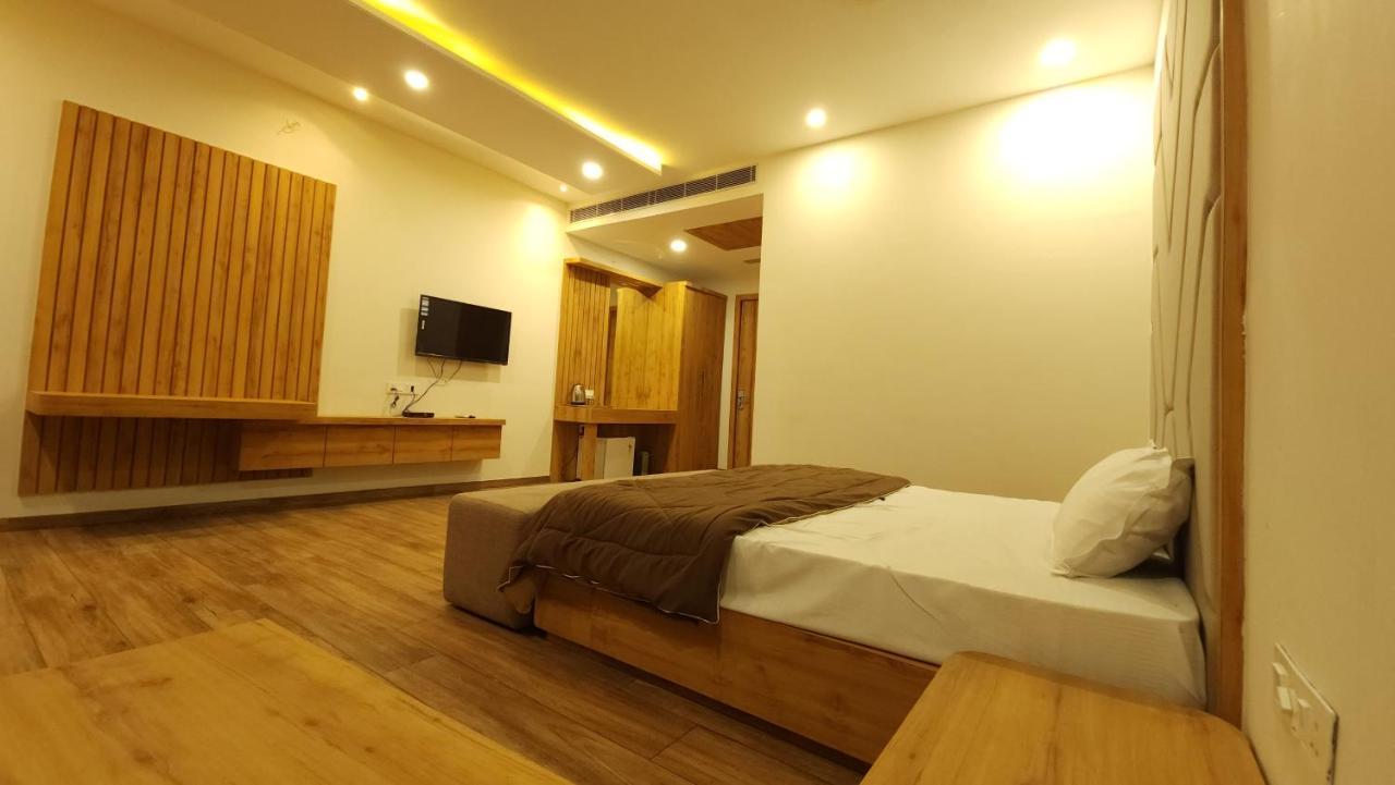 Hotel Aanandam Greens Sehore Exterior foto